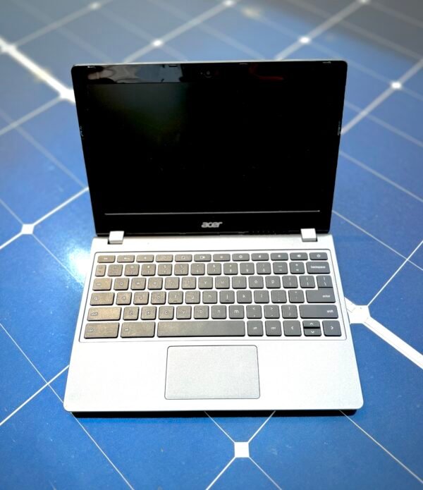 Acer C740 Chromebook – 4GB RAM – 128GB SSD Storage – Window 10 Supported
